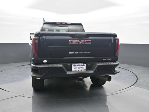 Used 2024 GMC Sierra 2500 AT4 w/ AT4 Premium Plus Package AWD/4WD image 6