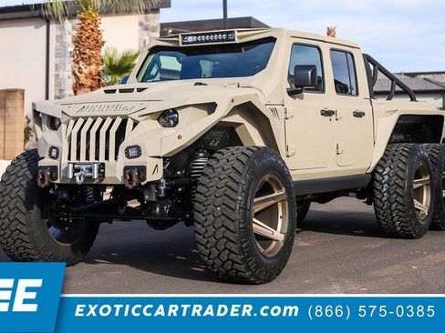Used 2023 Jeep Gladiator Sport image 1