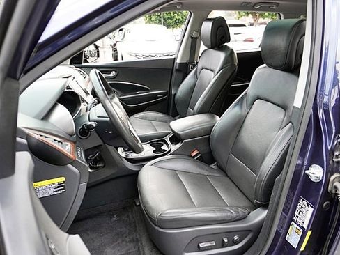 Used 2018 Hyundai Santa Fe Limited image 15