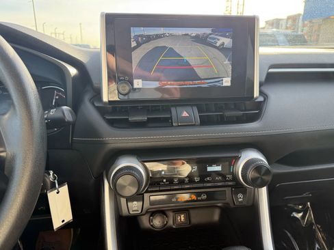 Used 2024 Toyota RAV4 LE image 14