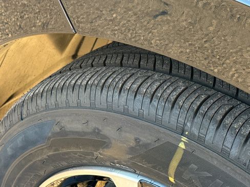 New 2025 Nissan Sentra SV image 9