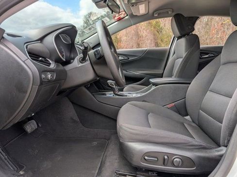Used 2023 Chevrolet Malibu LT image 23
