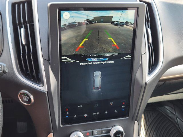 Used 2024 Ford Edge SEL AWD/4WD image 18