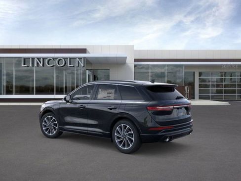 New 2026 Lincoln Corsair Grand Touring image 4