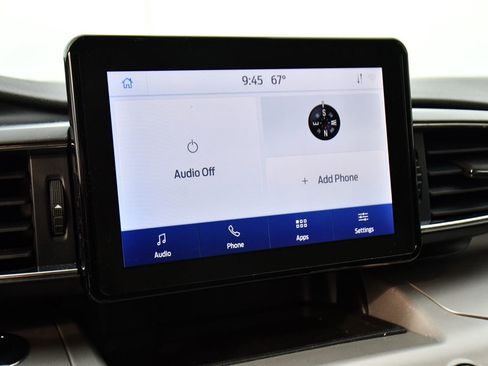 Used 2023 Ford Explorer XLT w/ Equipment Group 202A image 31