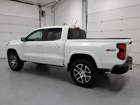 Used 2023 Chevrolet Colorado Z71 w/ Z71 Convenience Package 2 AWD/4WD image 6