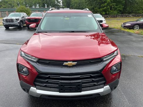 Used 2021 Chevrolet TrailBlazer LT w/ Sun and Liftgate Package AWD/4WD image 8
