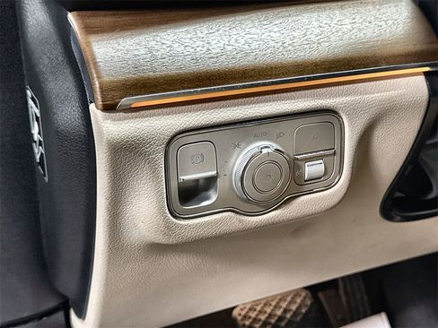 Used 2022 Mercedes-Benz GLE 350 image 16