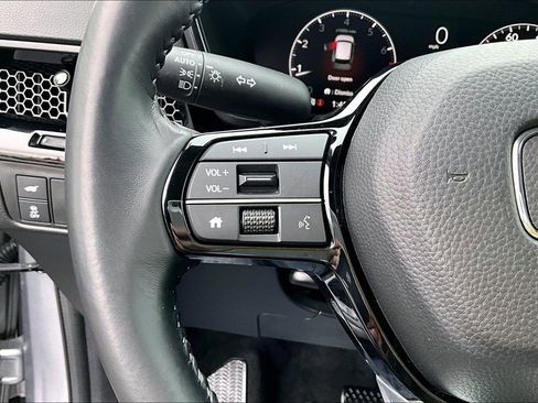 Used 2025 Honda CR-V EX-L image 18