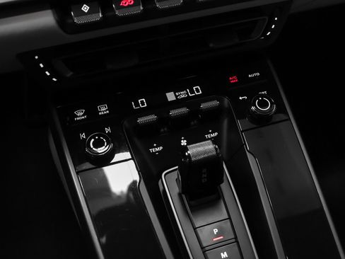 Certified 2024 Porsche 911 Carrera 4S AWD/4WD image 48