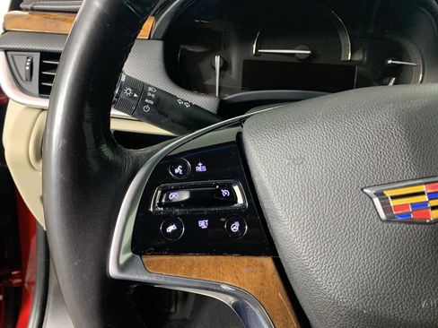 Used 2019 Cadillac XTS Luxury image 18