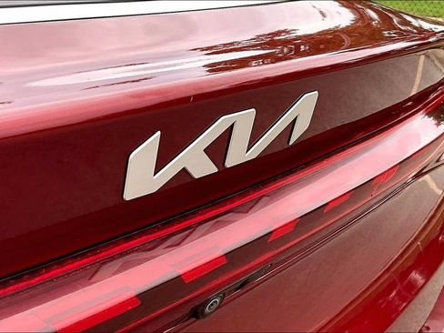 Used 2022 Kia K5 LXS FWD image 30