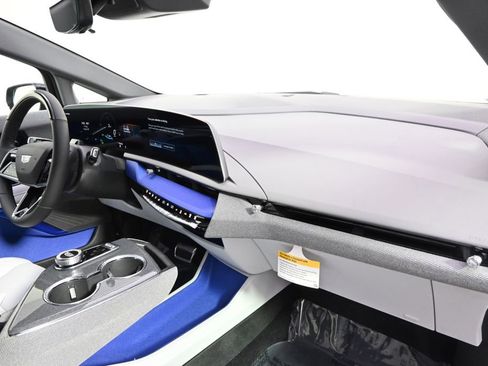 New 2025 Cadillac Optiq Sport 1 AWD/4WD image 14