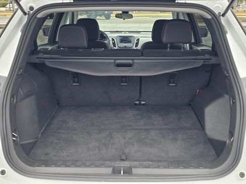 Used 2023 Chevrolet Equinox LS image 59