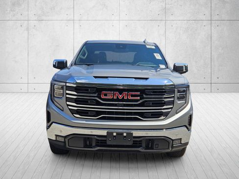 Used 2024 GMC Sierra 1500 SLT w/ SLT Premium Plus Package AWD/4WD image 5