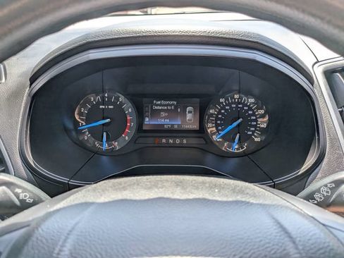 Used 2018 Ford Edge SE AWD/4WD image 26