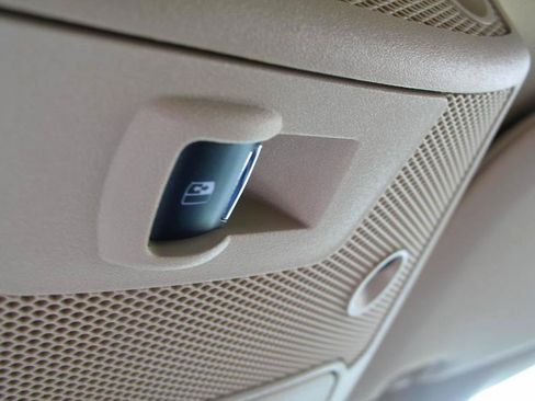 Used 2019 Ford F150 Lariat AWD/4WD image 40