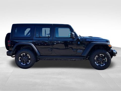 Used 2024 Jeep Wrangler Unlimited Rubicon 4xe AWD/4WD image 2