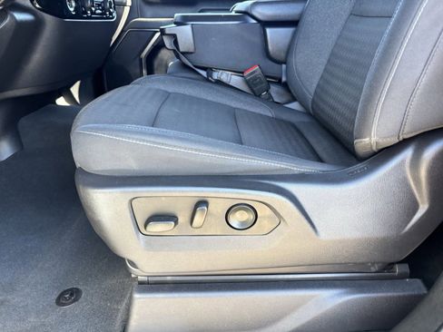 Used 2024 Chevrolet Silverado 1500 LT AWD/4WD image 21