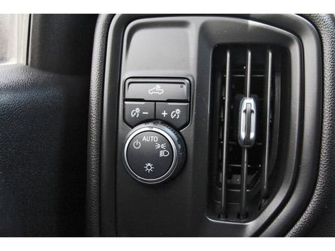 Used 2022 Chevrolet Silverado 1500 Custom w/ Safety Confidence Package RWD image 21