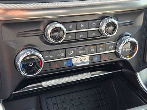 Used 2023 Ford F150 Raptor AWD/4WD image 28