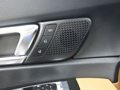 Used 2022 Kia Telluride SX image 25