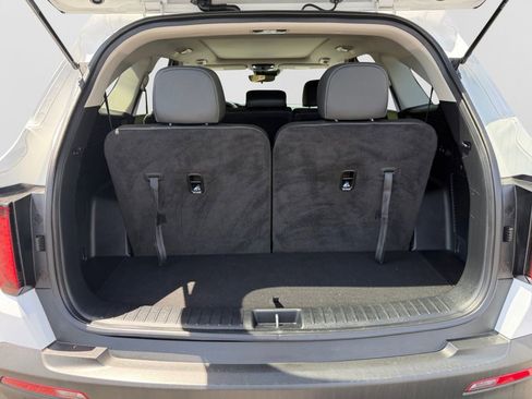 Used 2021 Kia Sorento S w/ Panoramic Sunroof Package AWD/4WD image 19