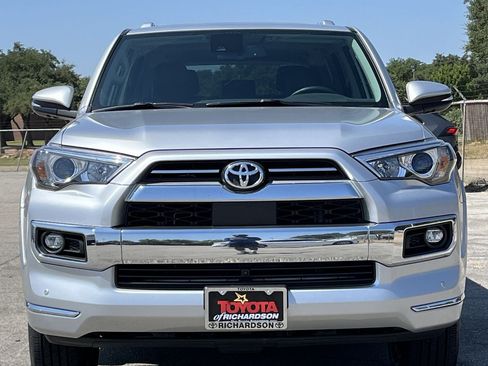 Used 2024 Toyota 4Runner Limited AWD/4WD image 7