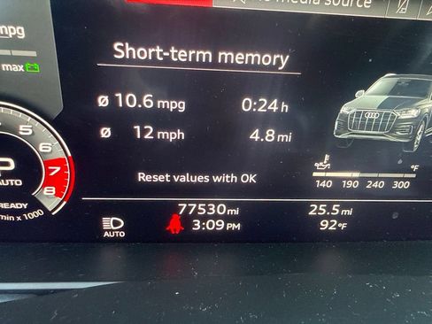 Used 2021 Audi Q7 3.0T Premium Plus AWD/4WD image 16