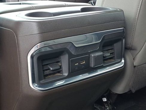 Used 2022 Chevrolet Silverado 2500 LTZ AWD/4WD image 22
