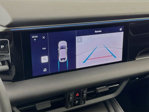 Used 2025 Porsche Macan Electric image 20