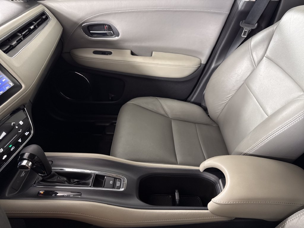 Used 2018 Honda HR-V EX image 21