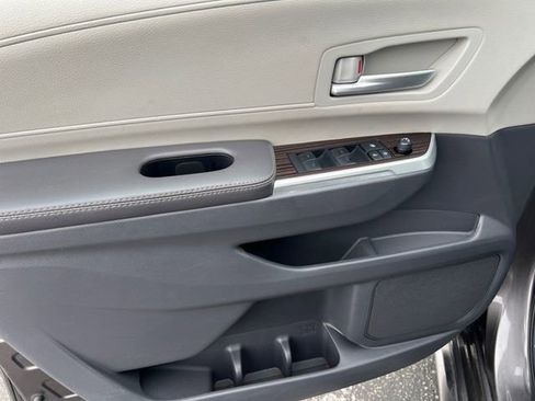 Certified 2024 Toyota Sienna XLE FWD image 13