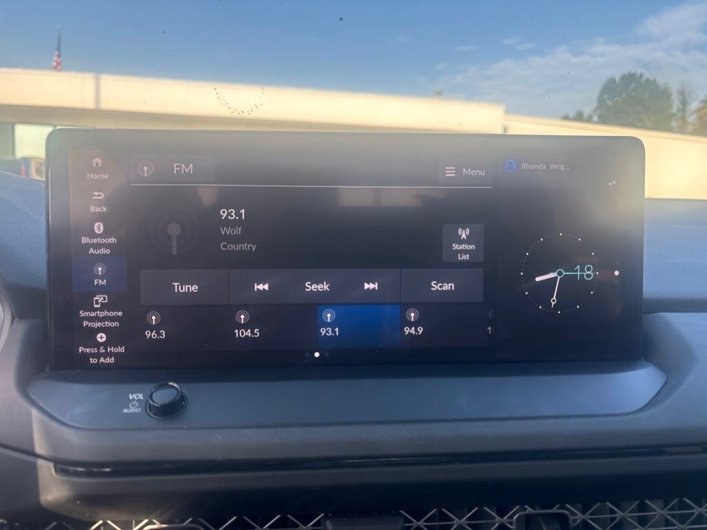 Used 2023 Honda Accord EX-L image 17