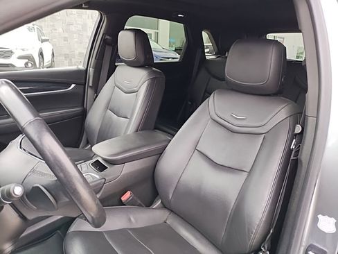 Used 2023 Cadillac XT5 Premium Luxury image 25