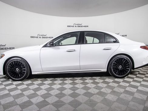 Used 2024 Mercedes-Benz E 350 4MATIC Sedan image 10