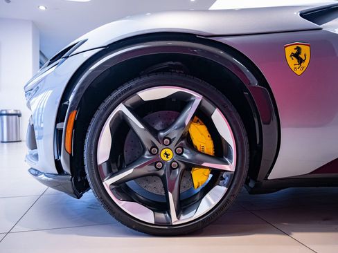 Certified 2025 Ferrari Purosangue image 3