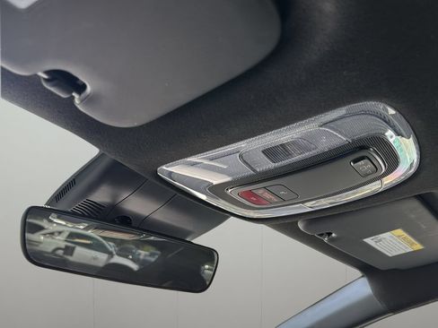 Certified 2025 Hyundai Elantra SEL FWD image 35