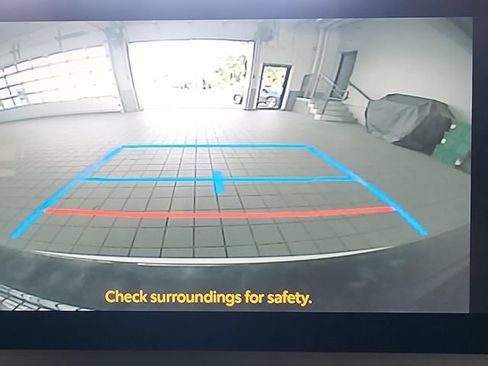 Used 2023 Toyota Prius Prime FWD image 13