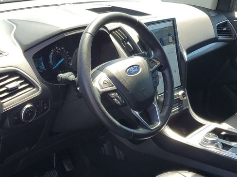 Used 2024 Ford Edge SEL w/ Convenience Package AWD/4WD image 11