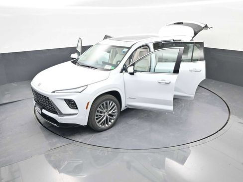 New 2026 Buick Enclave Avenir w/ Super Cruise Package image 43