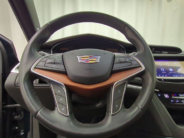 Used 2024 Cadillac XT5 Premium Luxury AWD/4WD image 10
