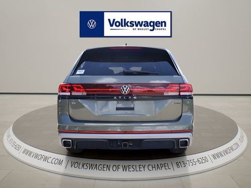 New 2026 Volkswagen Atlas Peak Edition AWD/4WD image 6