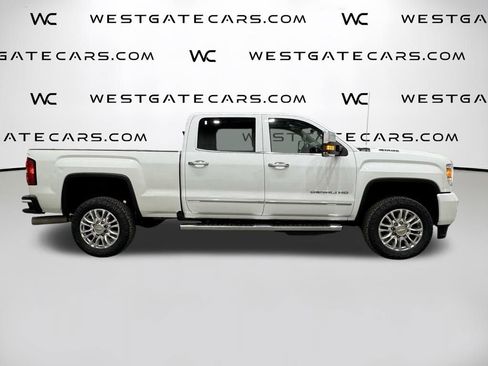 Used 2017 GMC Sierra 2500 Denali w/ Duramax Plus Package image 46
