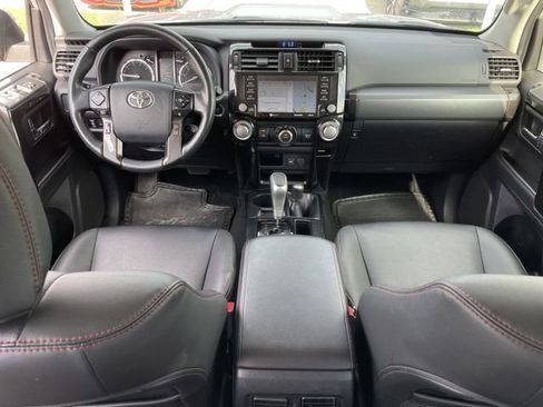 Used 2024 Toyota 4Runner TRD Off-Road Premium AWD/4WD image 9