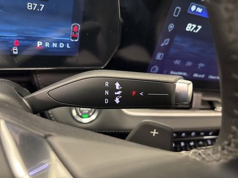 New 2026 Chevrolet Equinox LT w/ Convenience Package II image 32