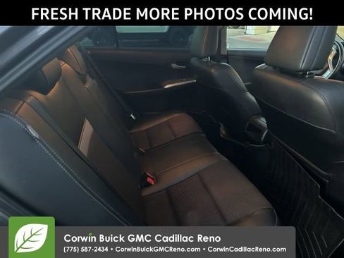 Used 2014 Toyota Camry SE w/ Moonroof Package image 7
