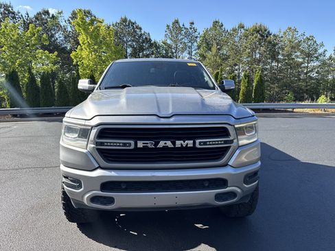 Used 2019 RAM 1500 Big Horn AWD/4WD image 3
