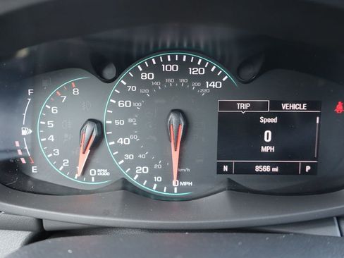 Used 2022 Chevrolet Trax LT w/ LT Convenience Package image 32