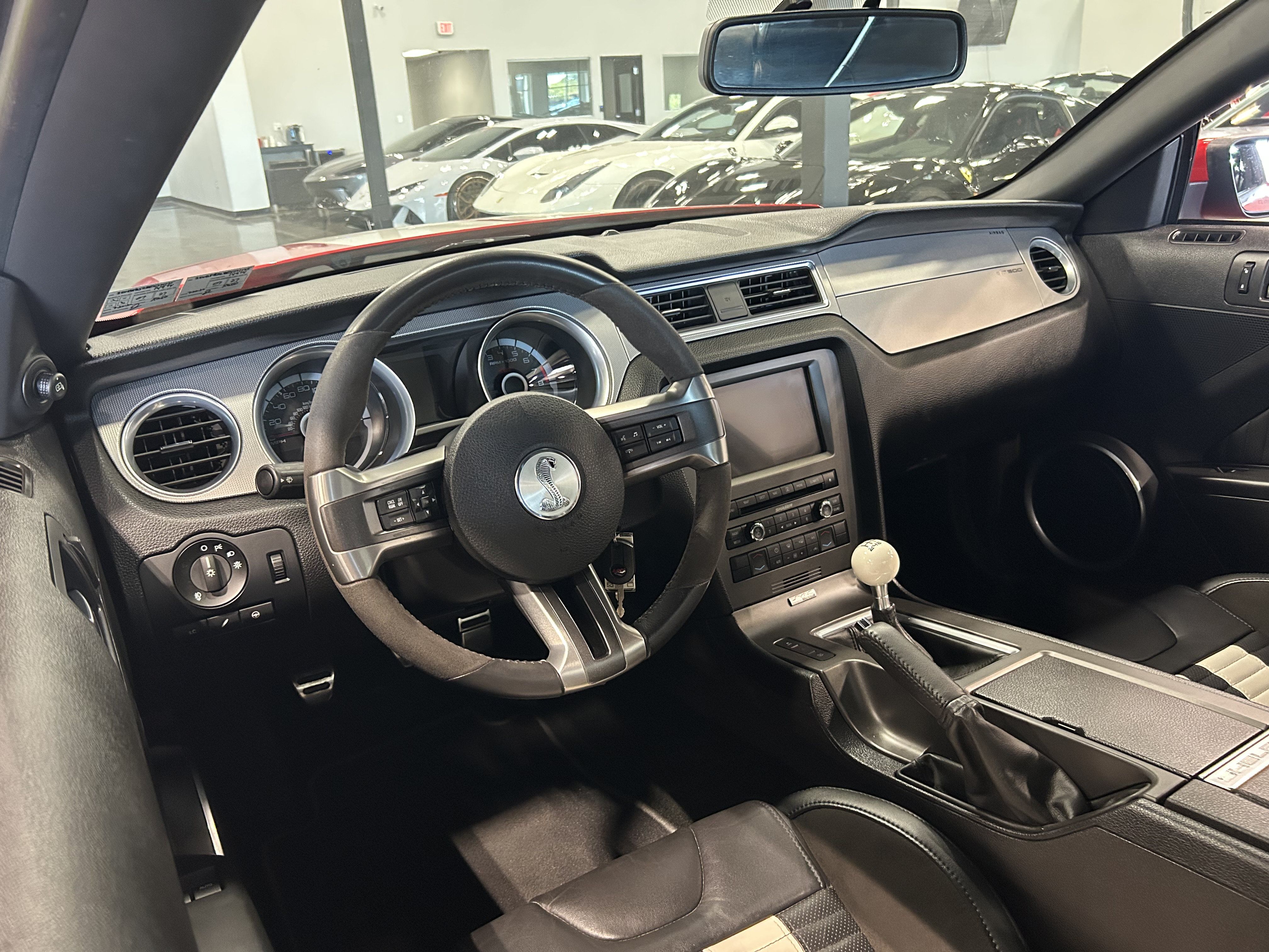 Used 2014 Ford Mustang Shelby GT500 w/ Equipment Group 821A RWD image 11